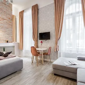 Elisabeth 50 Apartment