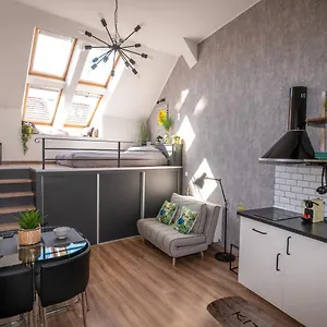 Palms Apartment